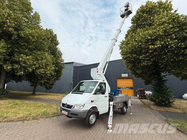 Mercedes-Benz SPRINTER 311 - WUMAG WT 200 - 32 TKm - 1. Hand Pacēlāji uz automašīnas bāzes