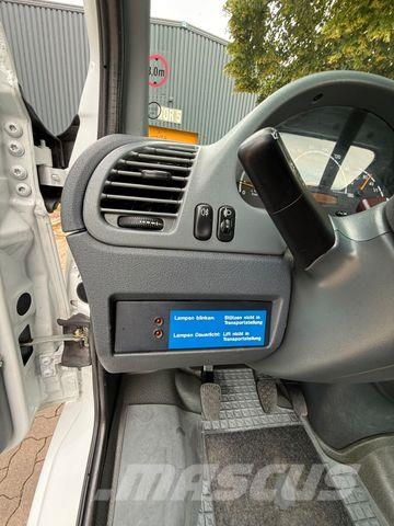 Mercedes-Benz SPRINTER 311 - WUMAG WT 200 - 32 TKm - 1. Hand Pacēlāji uz automašīnas bāzes