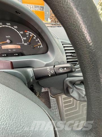 Mercedes-Benz SPRINTER 311 - WUMAG WT 200 - 32 TKm - 1. Hand Pacēlāji uz automašīnas bāzes