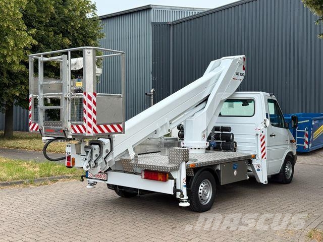 Mercedes-Benz SPRINTER 311 - WUMAG WT 200 - 32 TKm - 1. Hand Pacēlāji uz automašīnas bāzes