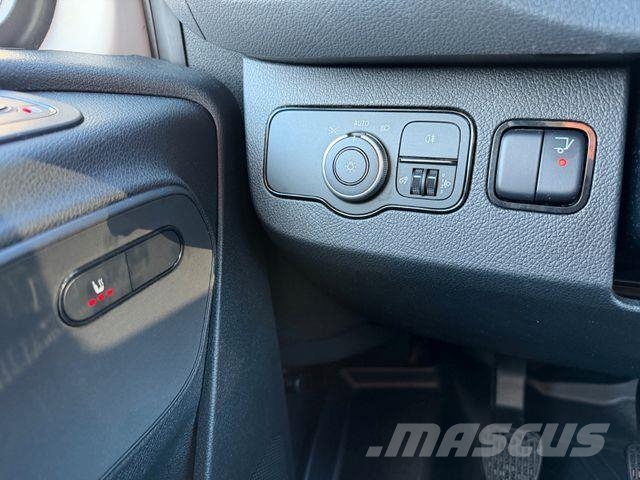 Mercedes-Benz Sprinter 315 CDI L3 Koffer/ LBW 750 kg/ Tür/ AC Lette lastebiler