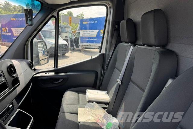 Mercedes-Benz Sprinter 317CDI 4x2 Camiones de caja de lona