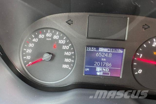 Mercedes-Benz Sprinter 317CDI 4x2 Camiones de caja de lona