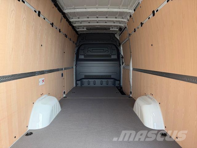 Mercedes-Benz Sprinter 319 CDI 4325 DISTRONIC Klima AHK شاحنة مقفلة