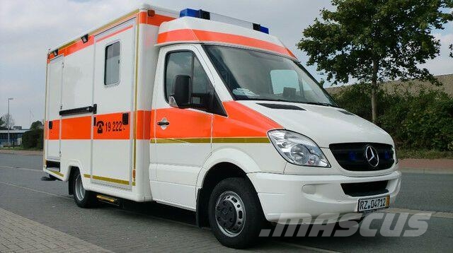 Mercedes-Benz Sprinter 516 WAS 12 Monate Garantie // Ambulanssit
