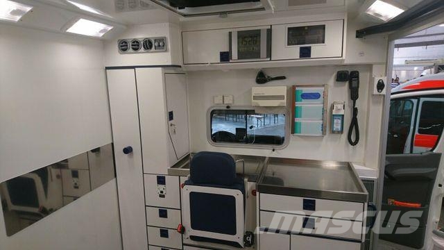 Mercedes-Benz Sprinter 516 // 1 J Garantie // 救急車