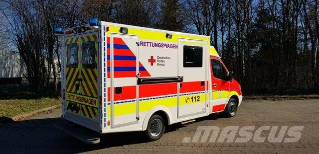 Mercedes-Benz Sprinter 516 // 1 J Garantie // 救急車