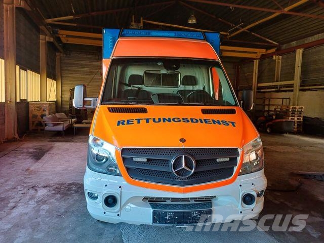 Mercedes-Benz Sprinter 516CDI RTW Rettungswagen WAS Stryker Ātrās palīdzības automašīnas