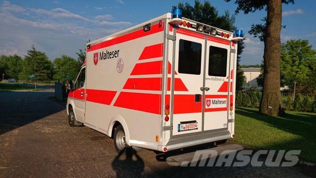 Mercedes-Benz Sprinter 519 / ATM 0km 4x on Stock 救急車