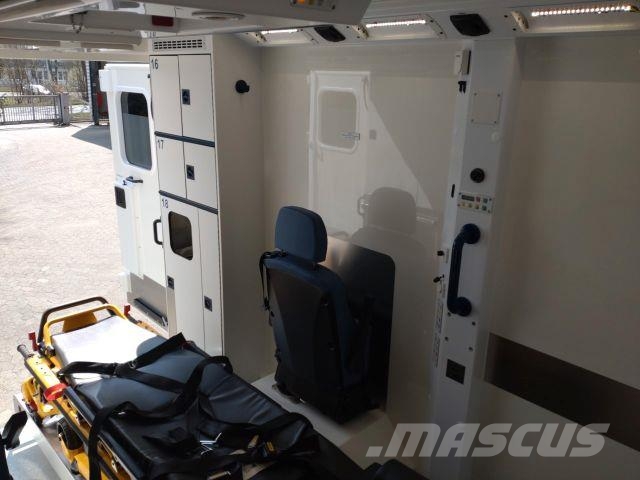 Mercedes-Benz Sprinter 519 / ATM 0km 4x on Stock 救急車
