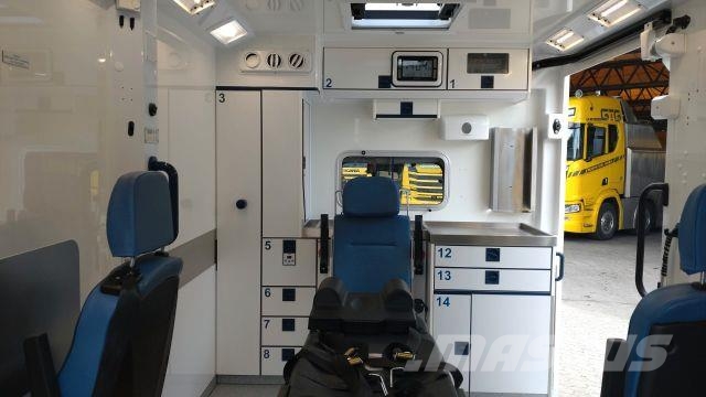 Mercedes-Benz Sprinter 519 / ATM 0km 4x on Stock Ambulanssit
