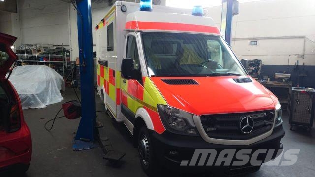 Mercedes-Benz Sprinter 519 / ATM 0km 4x on Stock Ambulanssit
