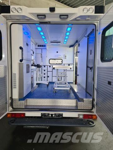 Mercedes-Benz Sprinter 519 Tierarzt Garantie Ambulanssit