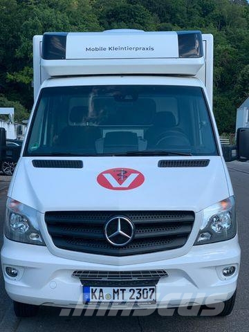 Mercedes-Benz Sprinter 519 Tierarzt Garantie Ambulanssit