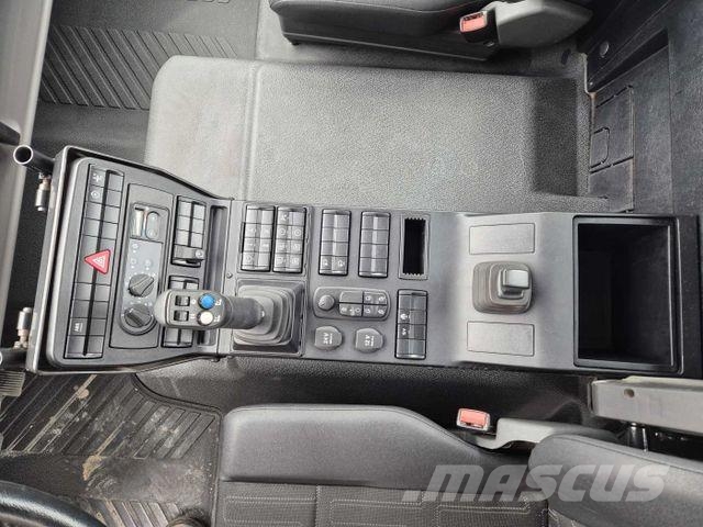 Mercedes-Benz Unimog U423 4x4 Hydrostat Zapfwelle Kipper