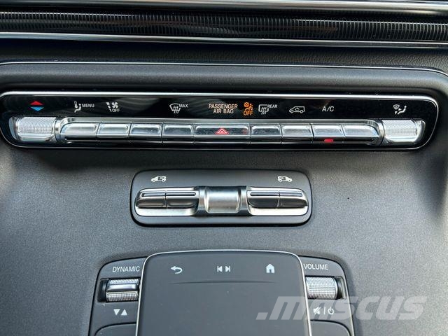 Mercedes-Benz V 220 d STYLE AHK2,5to DISTRONIC 360 MULTIBEAM Furgonetas cerradas