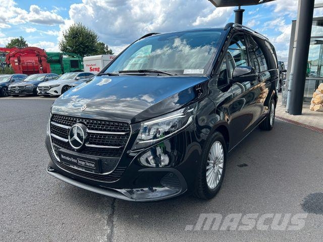 Mercedes-Benz V 220 d STYLE AHK2,5to DISTRONIC 360 MULTIBEAM Furgonetas cerradas