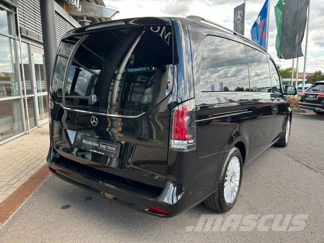 Mercedes-Benz V 220 d STYLE AHK2,5to DISTRONIC 360 MULTIBEAM Furgonetas cerradas