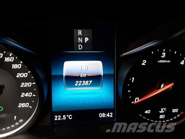 Mercedes-Benz V 220 d 4MATIC EDITION AMG AIRMATIC elektr Türen Panel vanlar