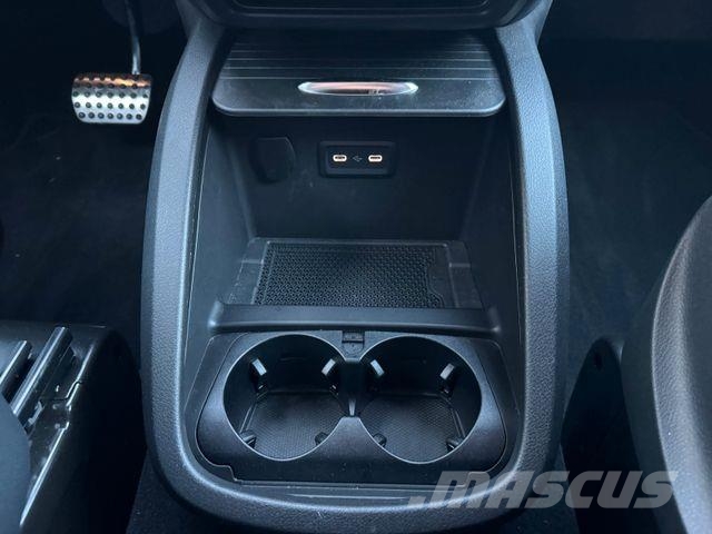 Mercedes-Benz V 250 d STYLE DISTRONIC MULTIBEAM elektr Türen Dostavna vozila / kombiji
