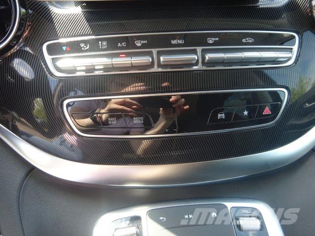 Mercedes-Benz V 250d lang 190PS 9G-Tronic Navi LED ACC AHK Furgonetas cerradas