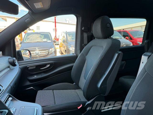 Mercedes-Benz V 300 d STYLE AMG 4MATIC AIRMATIC DISTRONIC Pano شاحنة مقفلة