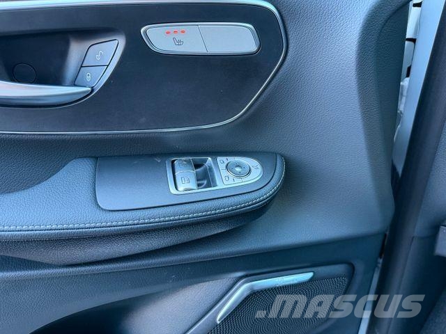 Mercedes-Benz V 300 d AVA 4MATIC AMG AHK2,5 DISTRONIC Standh Furgonetas cerradas