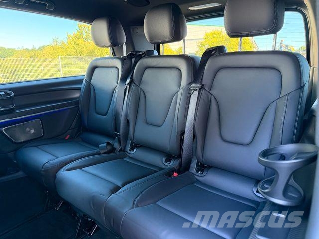 Mercedes-Benz V 300 d AVA 4MATIC AMG AHK2,5 DISTRONIC Standh Furgonetas cerradas