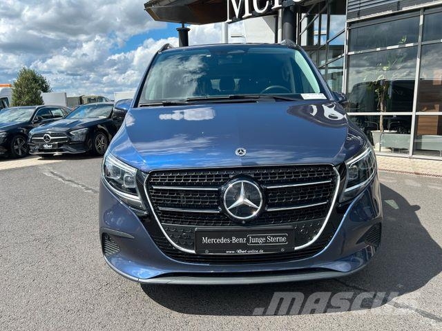 Mercedes-Benz V 300 d STYLE DISTRONIC Stdheiz AHK2,5to 360 Furgonetas cerradas