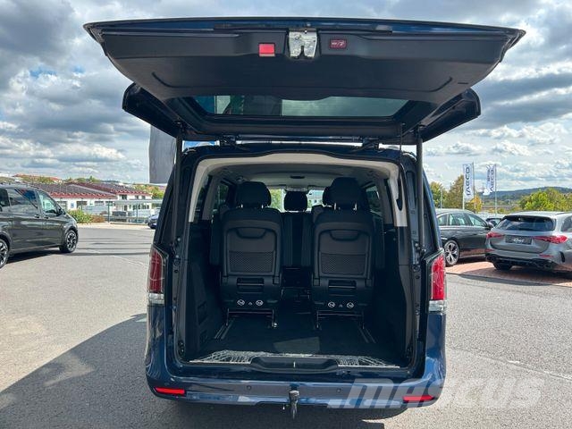 Mercedes-Benz V 300 d STYLE DISTRONIC Stdheiz AHK2,5to 360 Furgonetas cerradas