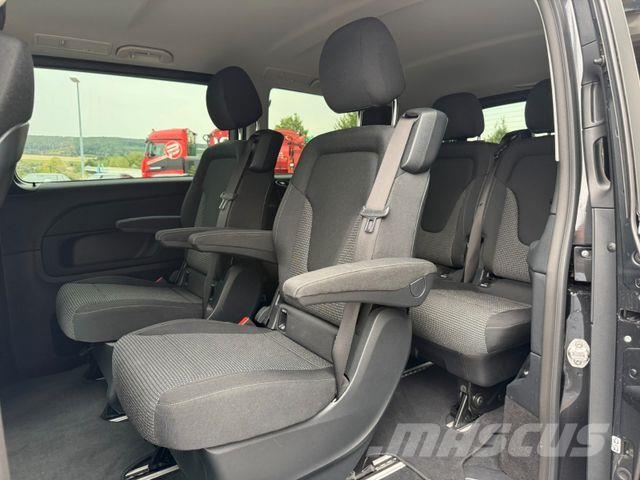 Mercedes-Benz V 300 d STYLE 4MATIC AHK2,5t DISTRONIC MULTIBEAM Panel vanlar