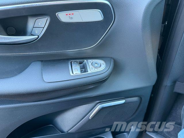 Mercedes-Benz V 300 d 4MATIC STYLE AMG DISTRONIC MULTIBEAM Varevogne