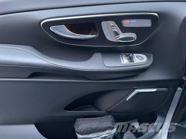 Mercedes-Benz V 300 d EXCLUSIVE ED AMG Panorama AHK2,5 DISTRON 廂式貨物運輸車
