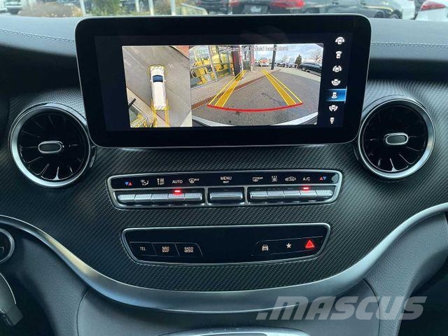 Mercedes-Benz V 300 d EXCLUSIVE ED AMG Panorama AHK2,5 DISTRON 廂式貨物運輸車