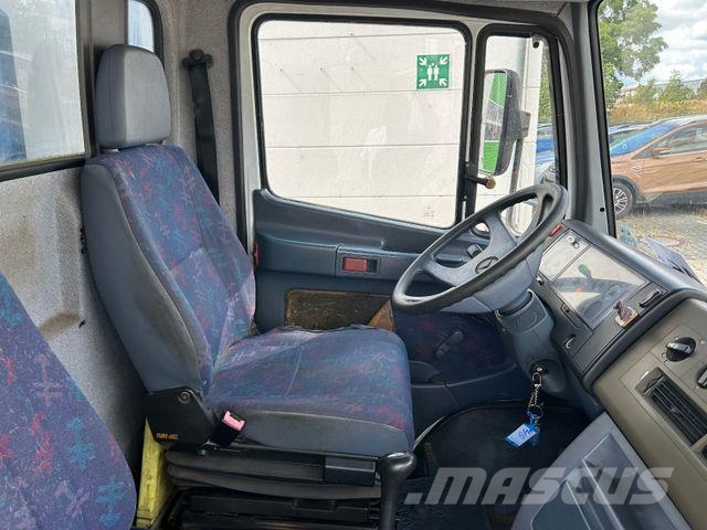 Mercedes-Benz Vario 612 D 음료 배달 트럭