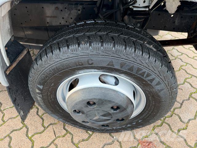 Mercedes-Benz Vario 614 D DoKa PP/ DPF/ LBW 1.0t/ AHK/ Org. KM Lastbil - Gardin