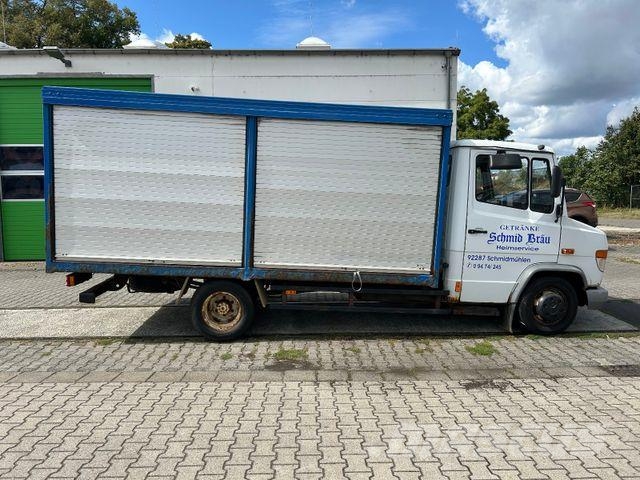 Mercedes-Benz Vario 612 D 음료 배달 트럭