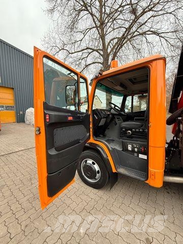 Mercedes-Benz VARIO 818D - 64 Tkm - Kipper - Kran - 1. Hand Kipper
