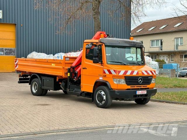 Mercedes-Benz VARIO 818D - 64 Tkm - Kipper - Kran - 1. Hand Kipper