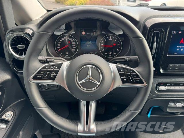 Mercedes-Benz Vito 119 CDI 4x4 Tourer PRO Extral Stdh AHK2,5t Minibusse