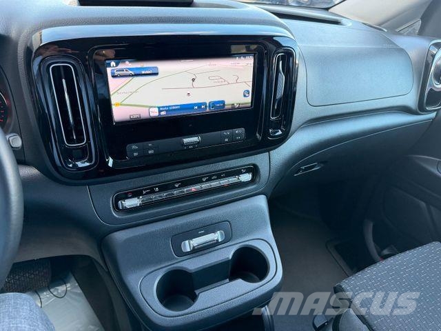 Mercedes-Benz Vito 116 CDI Tourer 9G AHK2,5to 2xKlima Navi Mini bus
