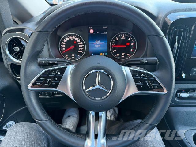Mercedes-Benz Vito 116 CDI Tourer 9G AHK2,5to 2xKlima Navi Mini bus