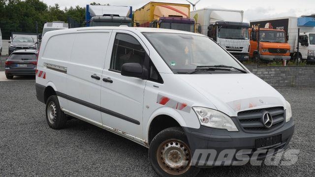 Mercedes-Benz Vito 113 CDI 4x4 Allrad Furgonetas cerradas
