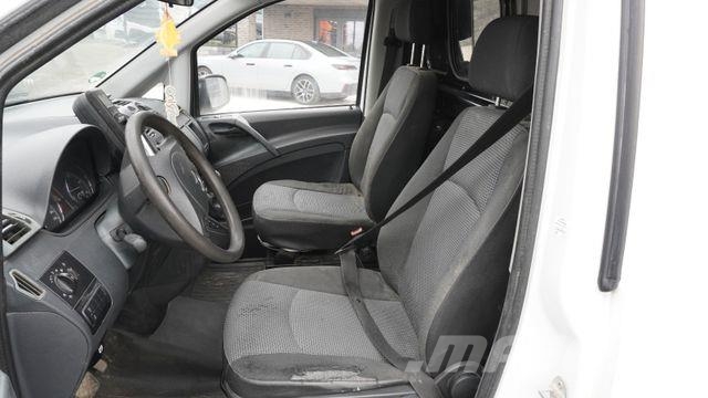 Mercedes-Benz Vito 113 CDI 4x4 Allrad Furgonetas cerradas