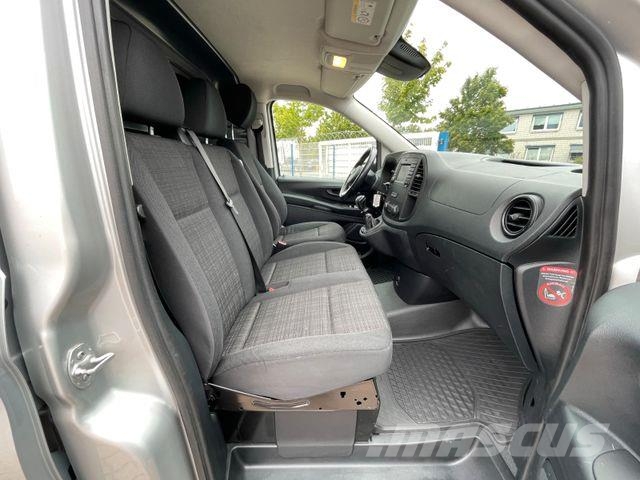 Mercedes-Benz Vito 114 CDI KA lang/ AC/ Navi/ Park+Cargo Paket Furgonetas cerradas