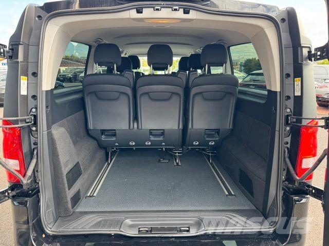Mercedes-Benz Vito 119 CDI 4x4 Tourer PRO Extral Stdh AHK2,5t Minibusse