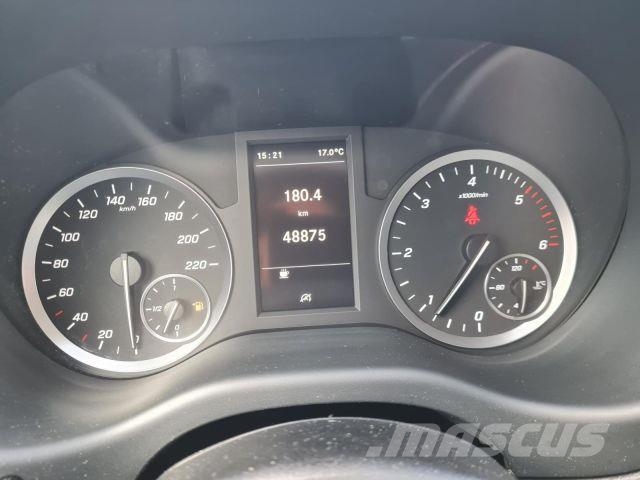 Mercedes-Benz Vito Kasten Kasten lang KAMERA NAVI TEMPO 2x vor Panel vans