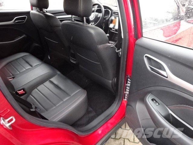 MG ZS 106PS Luxury Leder LED Klima Navi Avtomobili
