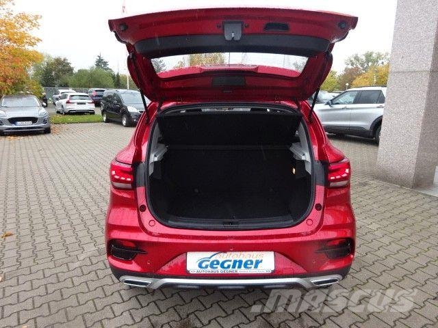 MG ZS 106PS Luxury Leder LED Klima Navi Avtomobili
