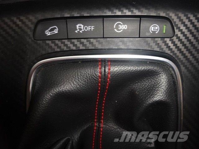 MG ZS 106PS Luxury Leder LED Klima Navi Avtomobili